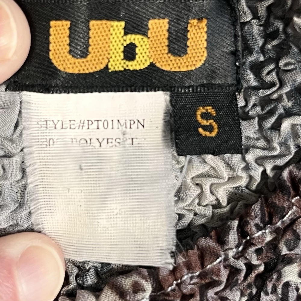 Ubu Womens Retro Textured Shirt Top Size Small Boho Stretch Mobwife Baddie Artsy - Picture 4 of 8